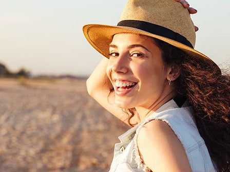 Kesävinkkejä hiuksillesi: hyödyllisiä vinkkejä hiustenlähtöä vastaan kesällä