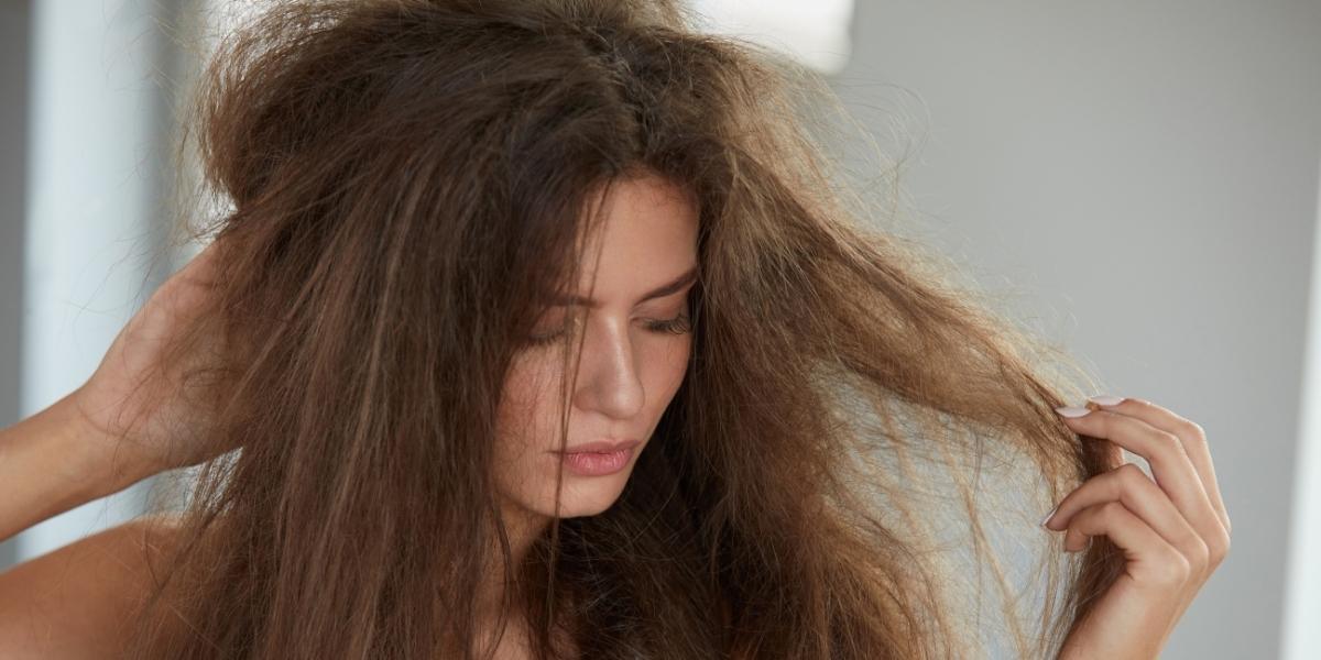 O que fazer com o cabelo frisado?